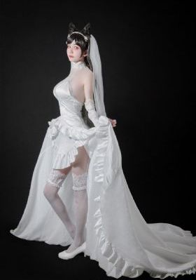 年轻的女演员在线观看